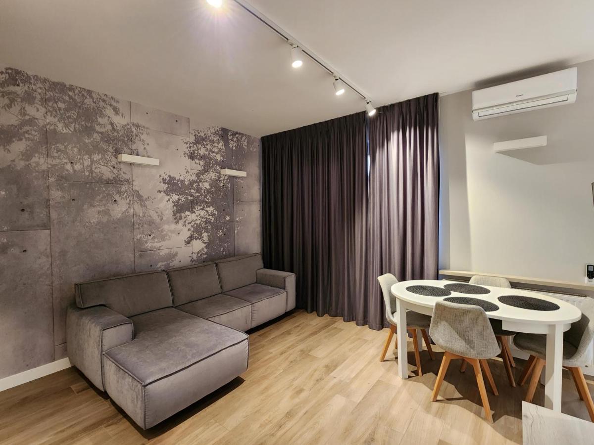 Nadmorski Dwor Modern Gdańsk Exterior foto