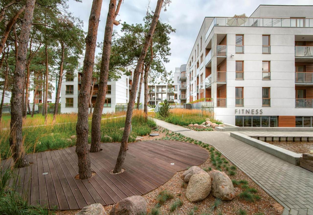 Nadmorski Dwor Modern Gdańsk Exterior foto